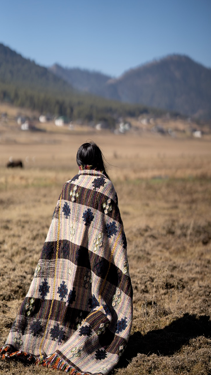 AYA Bed throw (100% pure wool)